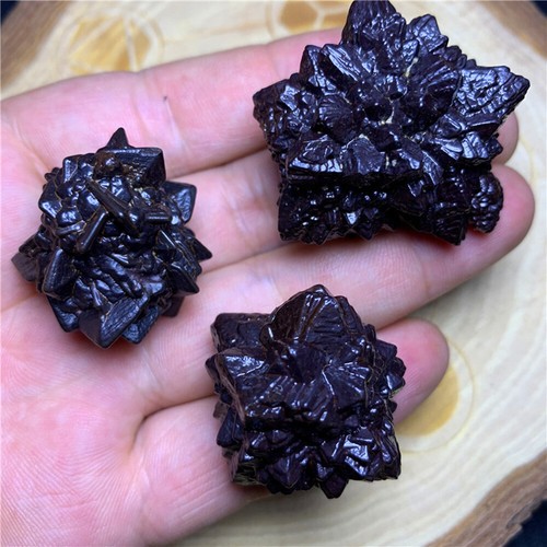 Natural egyptian black - black, diamond